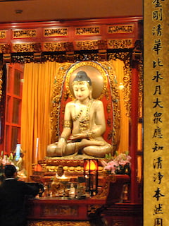 AT Jade Buddha Temple