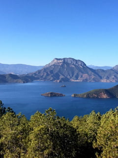 AT Lugu Lake 240x320 1