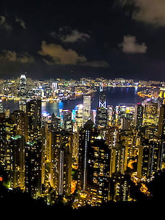 AT Victoria Peak 240x320 1